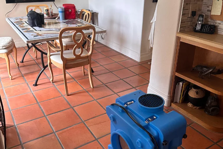 Air mover drying a Glendale dining room after water damage